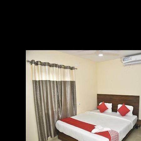 Poddar Inn Guwahati Zewnętrze zdjęcie